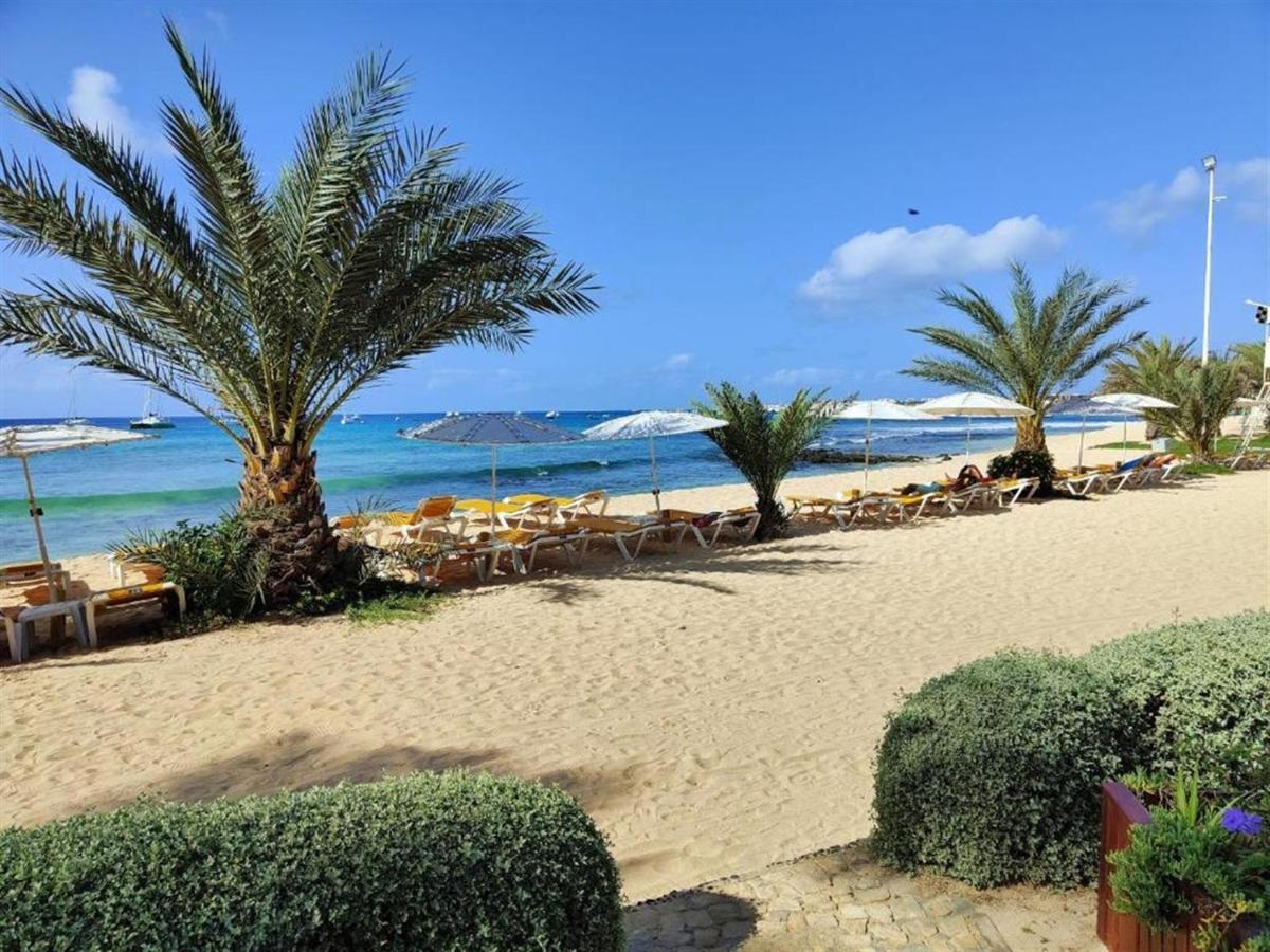 Adults Only Beachfront 1 Bed Studio Apartment In Porto Antigo 2 Santa Maria Sal With Pool Free Wifi & Aircon Ideal Long Stays Eksteriør billede