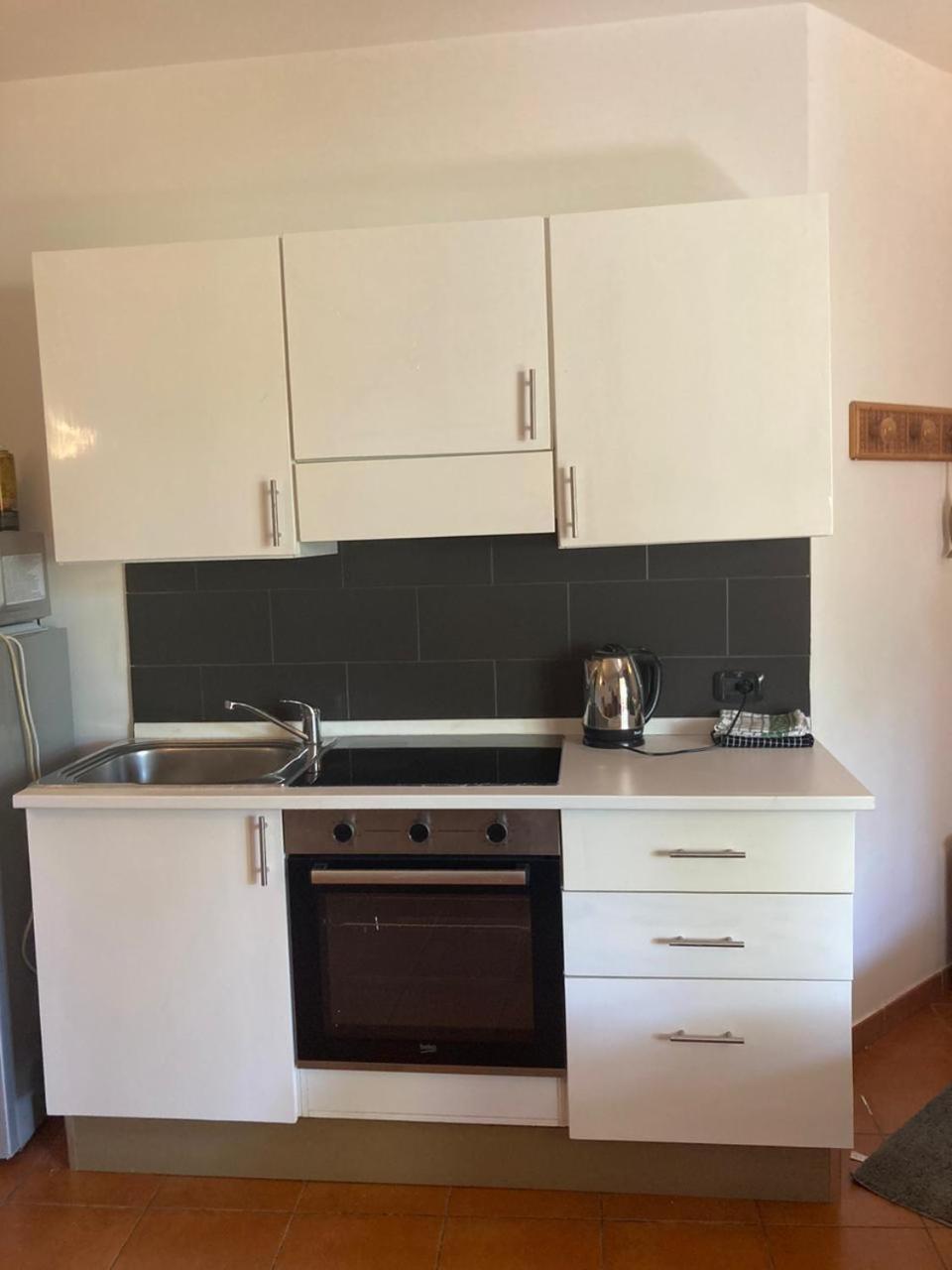 Adults Only Beachfront 1 Bed Studio Apartment In Porto Antigo 2 Santa Maria Sal With Pool Free Wifi & Aircon Ideal Long Stays Eksteriør billede