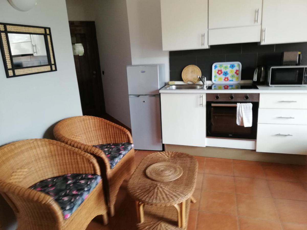 Adults Only Beachfront 1 Bed Studio Apartment In Porto Antigo 2 Santa Maria Sal With Pool Free Wifi & Aircon Ideal Long Stays Eksteriør billede