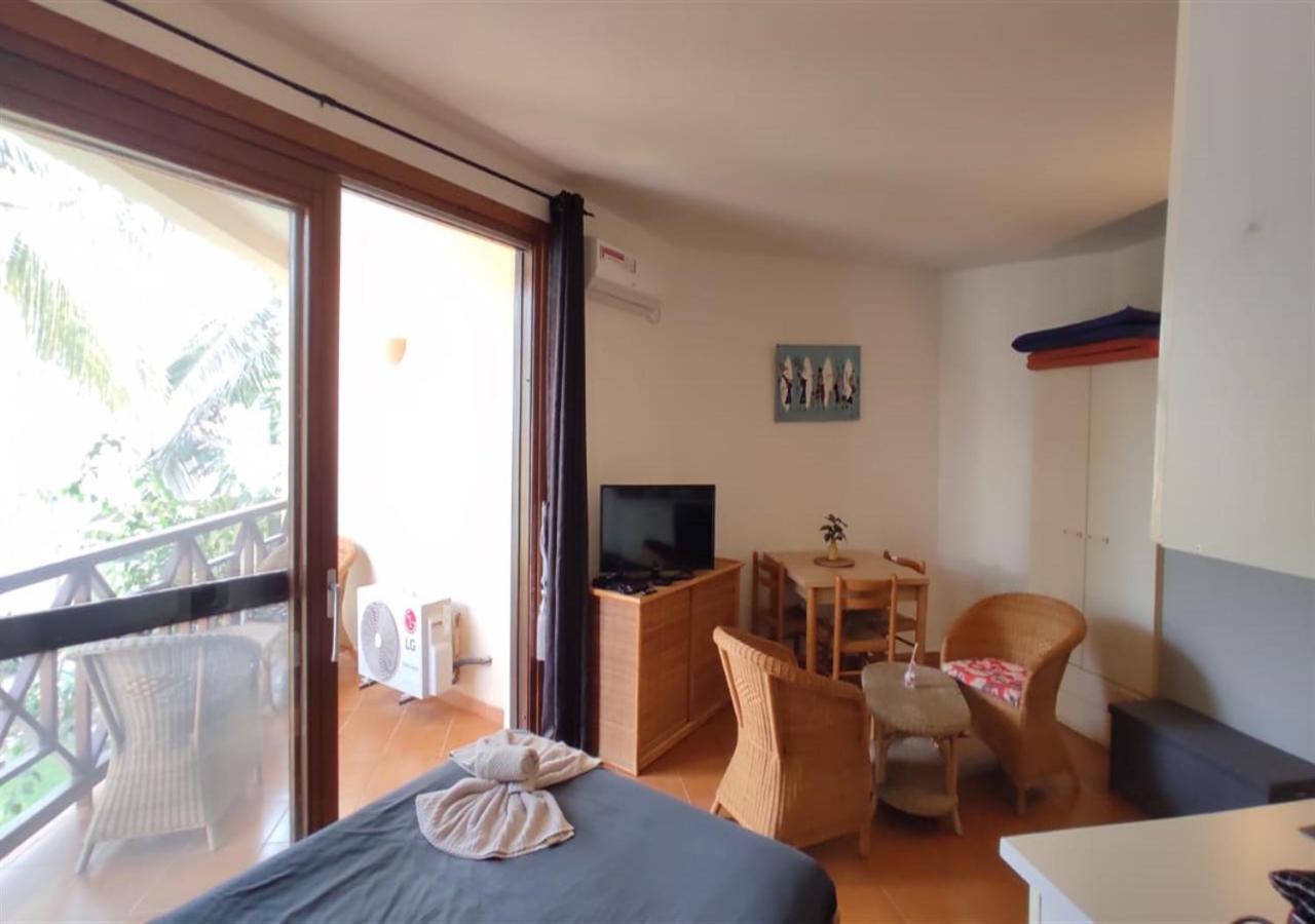 Adults Only Beachfront 1 Bed Studio Apartment In Porto Antigo 2 Santa Maria Sal With Pool Free Wifi & Aircon Ideal Long Stays Eksteriør billede